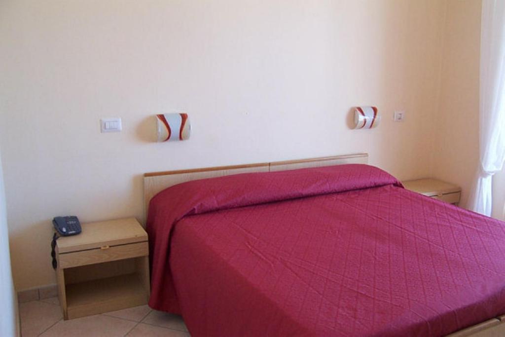 Hotel Solidago Арма-ди-Таджа Номер фото